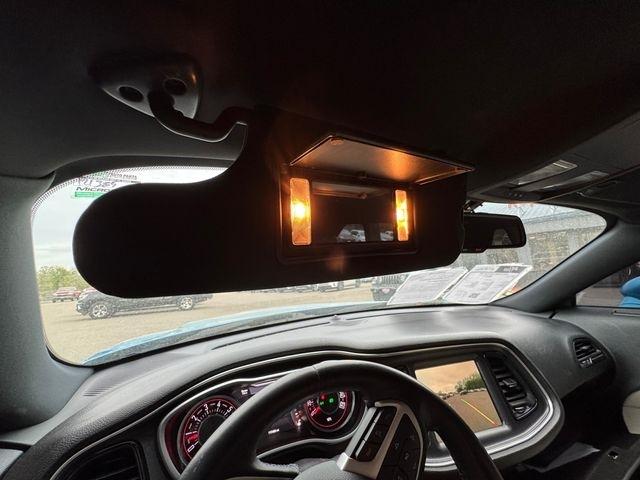 Dodge Challenger  2015