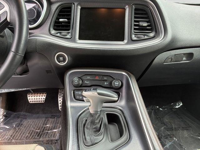 Dodge Challenger  2015