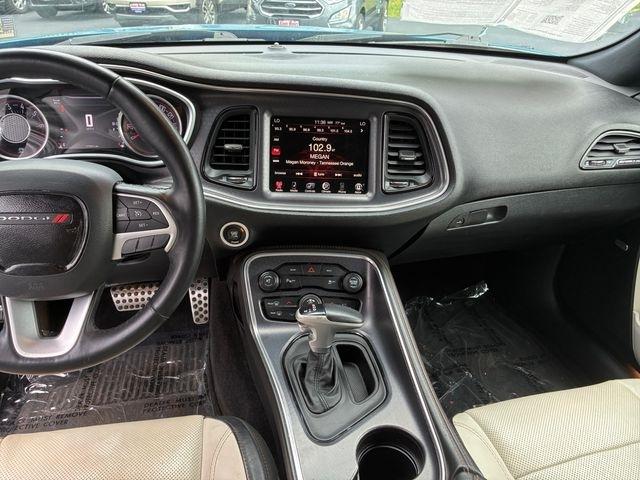 Dodge Challenger  2015