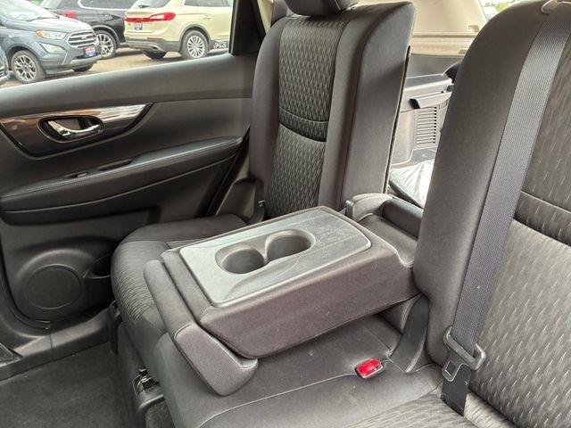 Nissan Rogue  2018