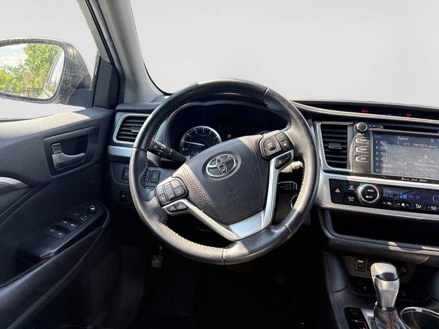 Toyota Highlander  2019
