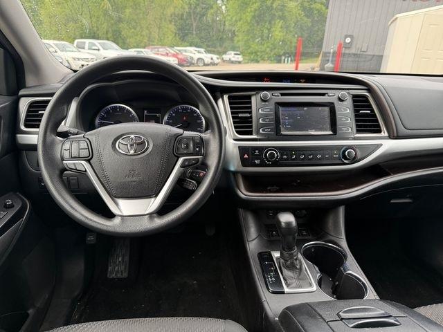 Toyota Highlander  2018