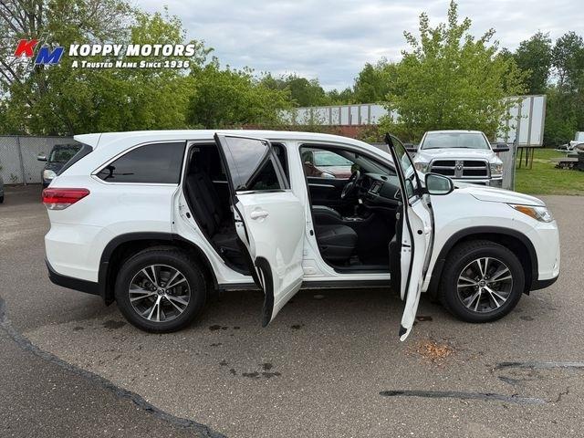 Toyota Highlander  2018