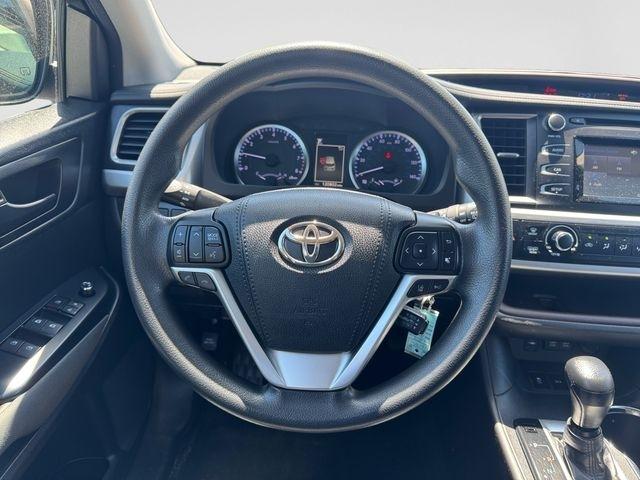 Toyota Highlander  2018