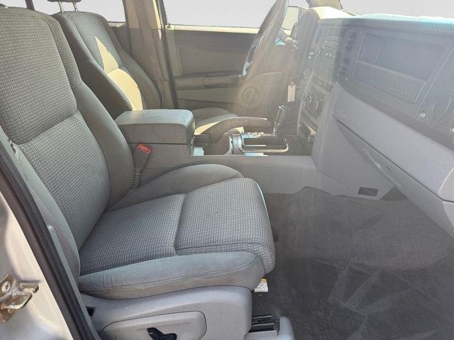 Jeep Commander  2006