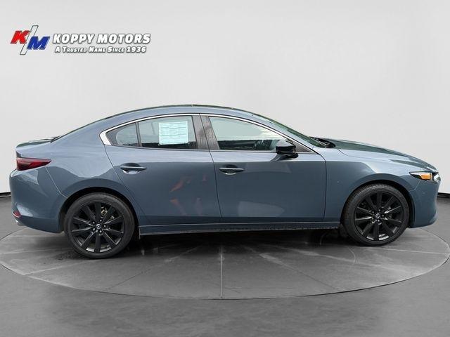 Mazda MAZDA3  2023