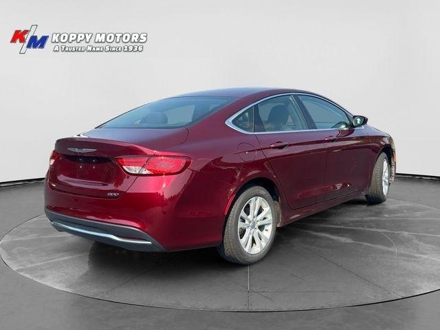 Chrysler 200  2015