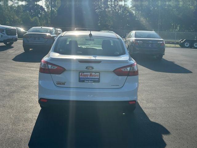 Ford Focus  2014
