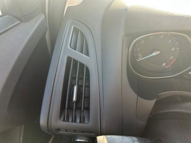 Ford Focus  2014