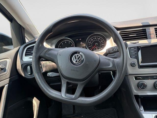 Volkswagen Golf  2015