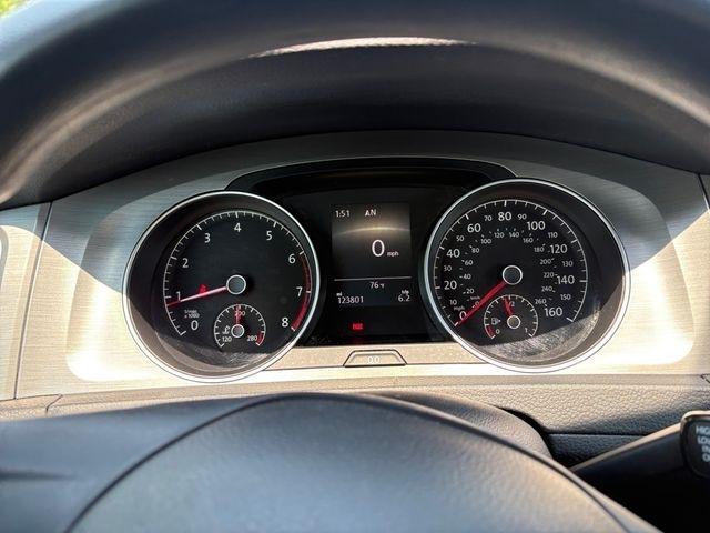 Volkswagen Golf  2015