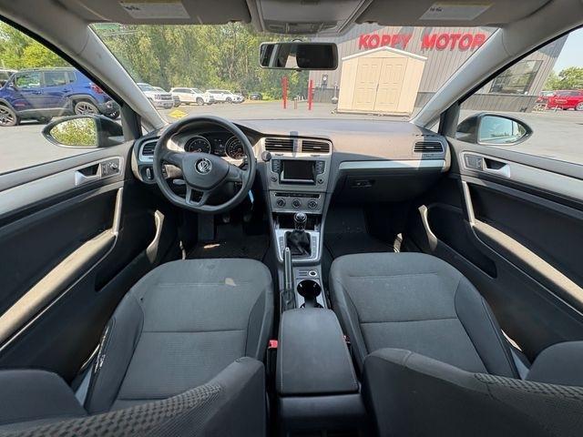 Volkswagen Golf  2015