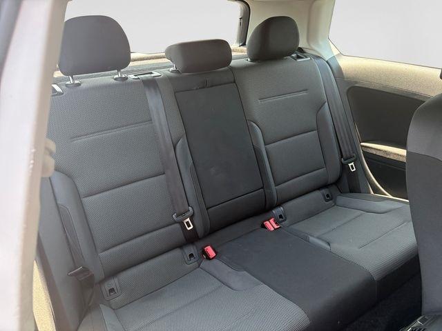 Volkswagen Golf  2015