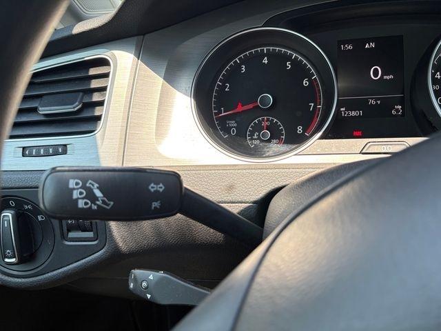 Volkswagen Golf  2015