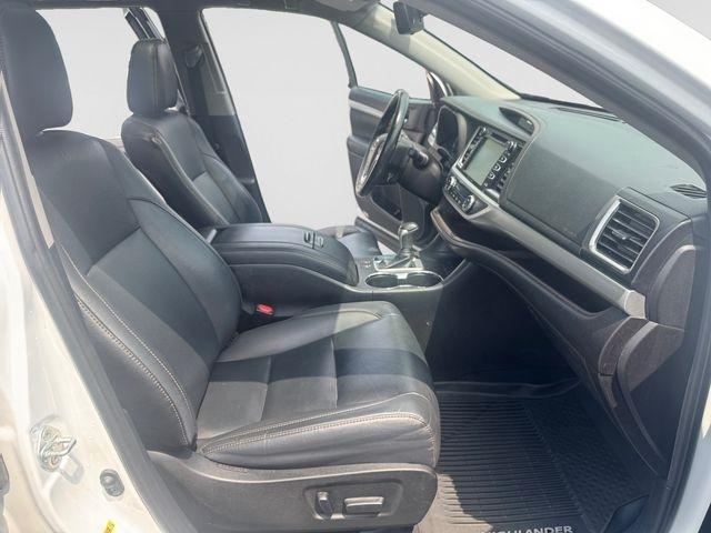 Toyota Highlander  2019