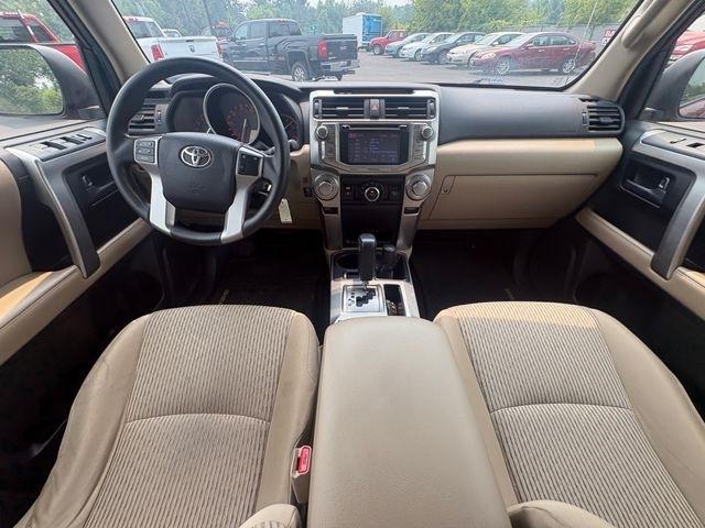 Toyota 4Runner  2012