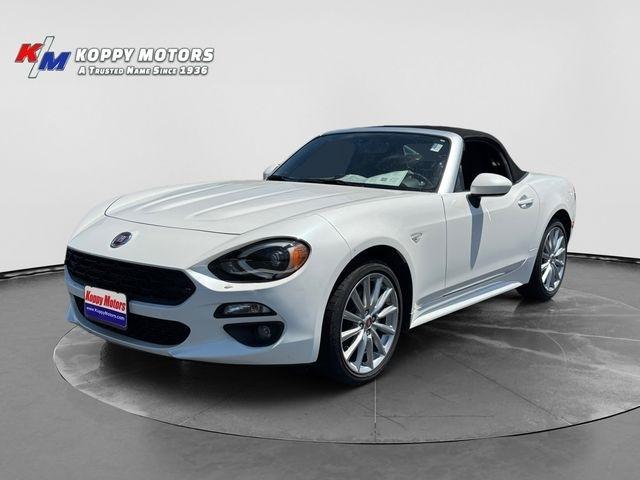 White 2019 FIAT 124 Spider Convertible Rear-Wheel Drive 6-Speed Automatic