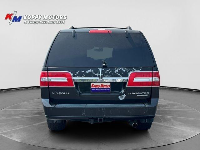Lincoln Navigator  2011