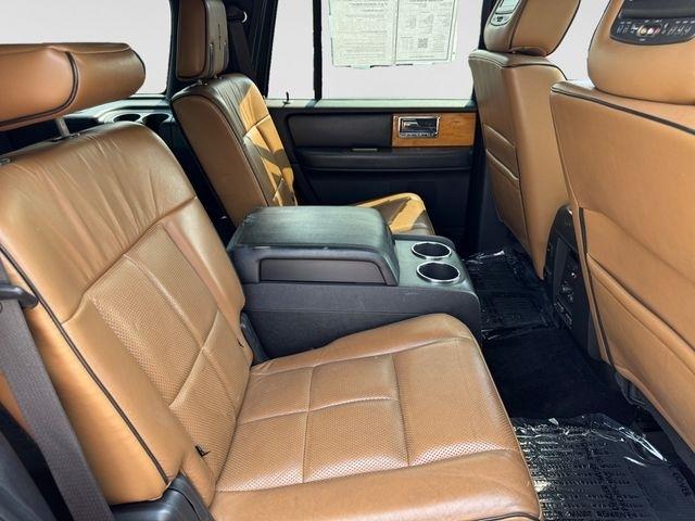Lincoln Navigator  2011
