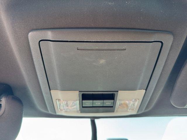 Lincoln Navigator  2011