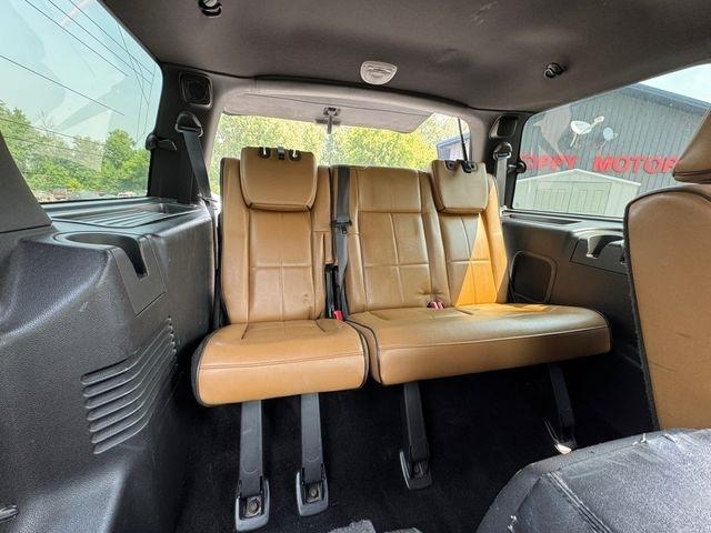 Lincoln Navigator  2011