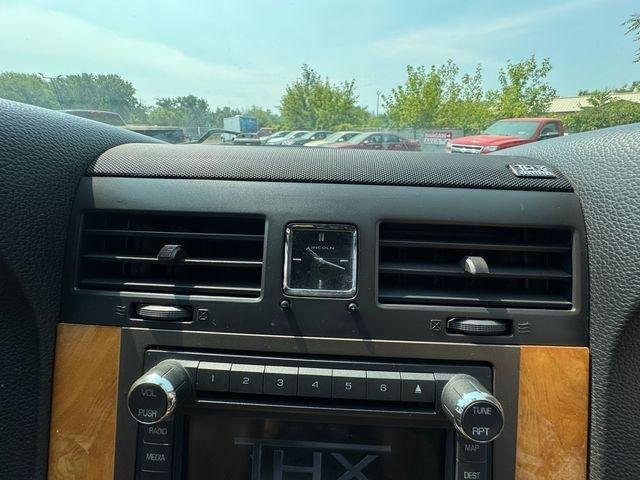 Lincoln Navigator  2011