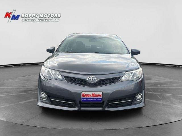 Toyota Camry  2014
