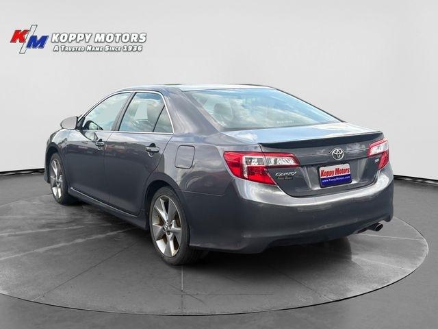 Toyota Camry  2014
