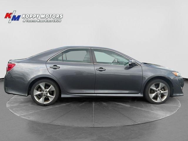 Toyota Camry  2014