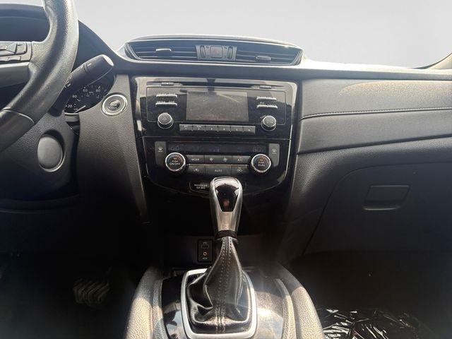 Nissan Rogue  2017