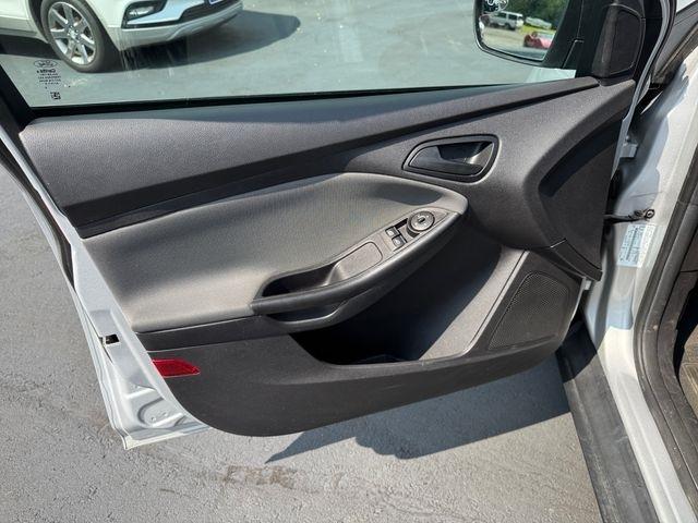 Ford Focus  2014