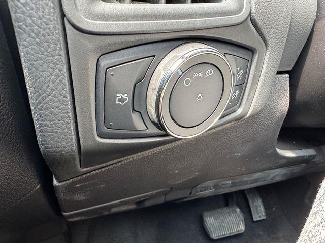 Ford Focus  2014