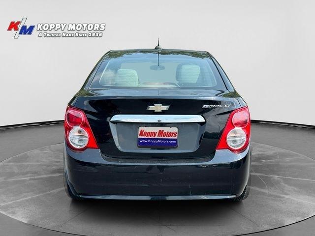 Chevrolet Sonic  2016