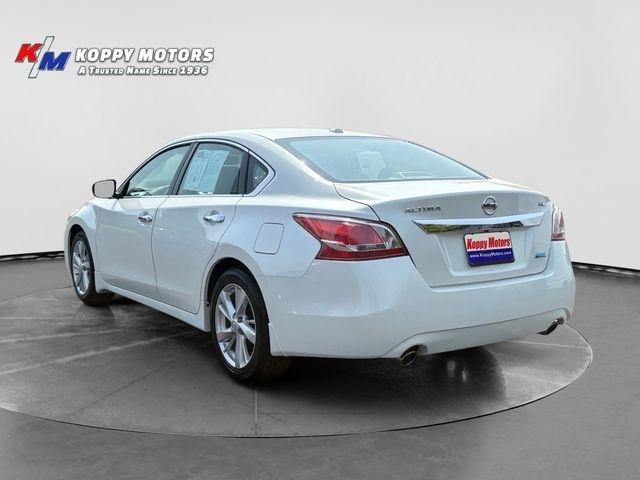 Nissan Altima  2013