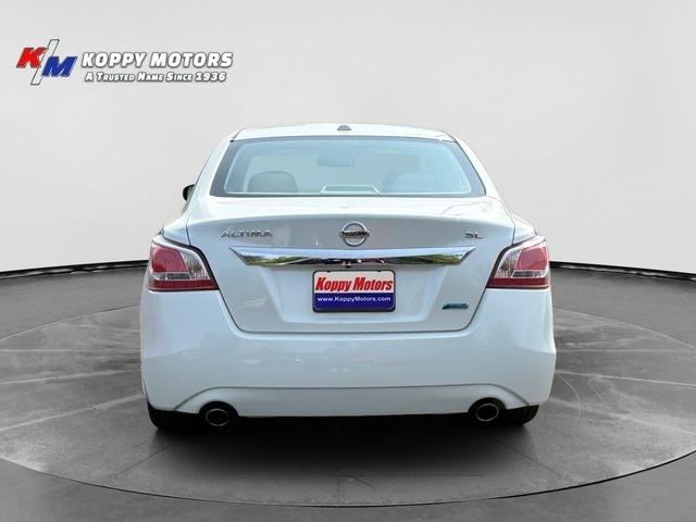 Nissan Altima  2013