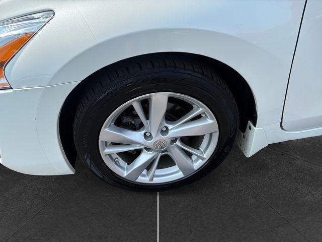 Nissan Altima  2013