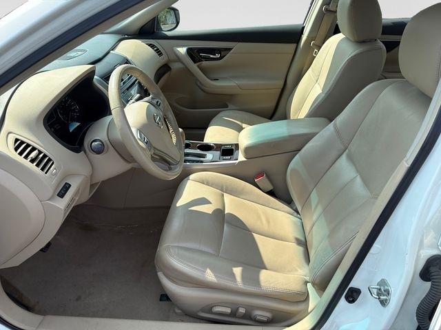 Nissan Altima  2013