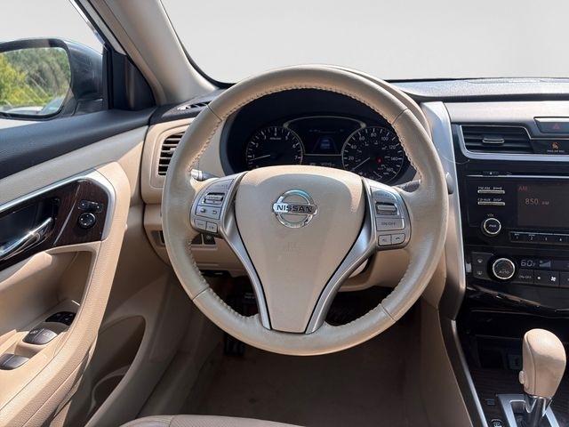 Nissan Altima  2013