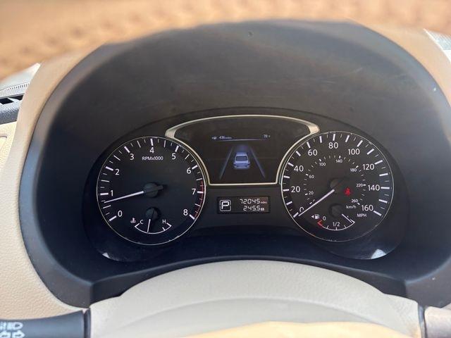 Nissan Altima  2013