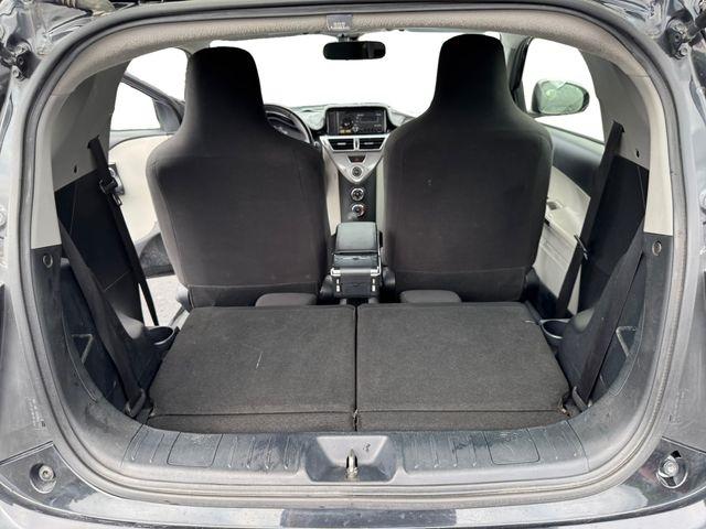 Scion iQ  2012