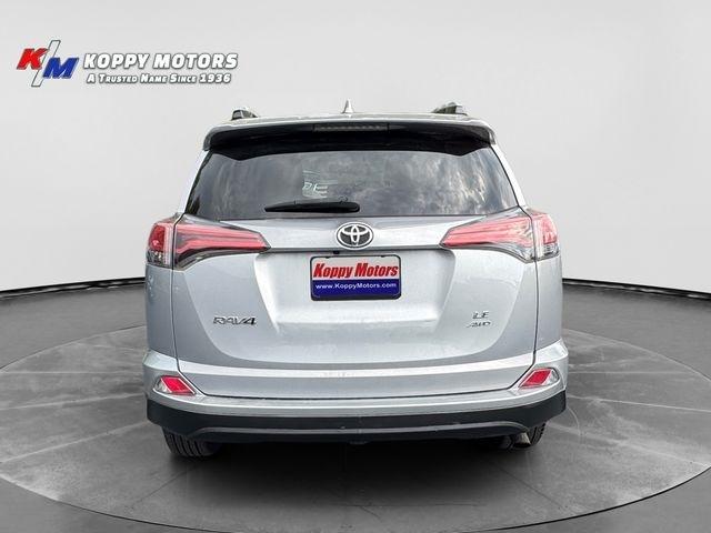Toyota RAV4  2016