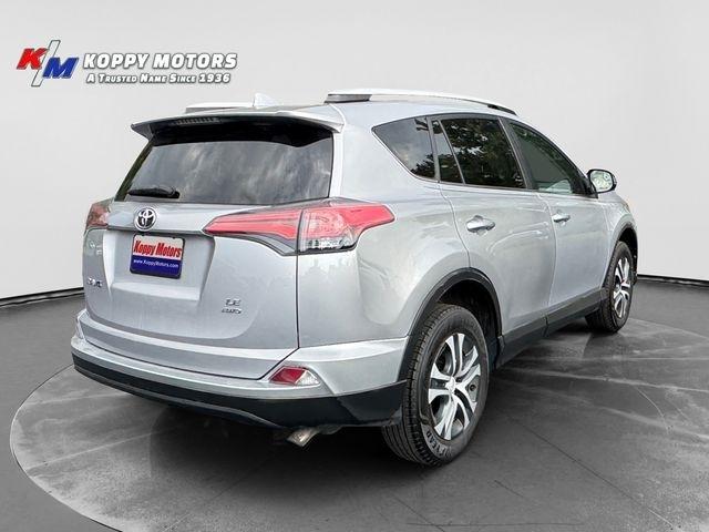Toyota RAV4  2016