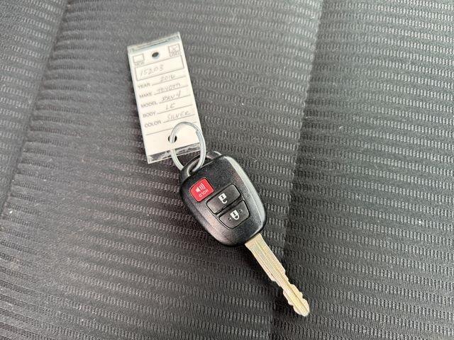 Toyota RAV4  2016