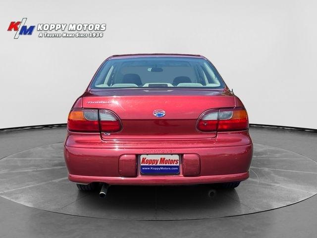 Chevrolet Malibu  2002