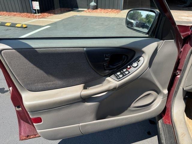 Chevrolet Malibu  2002