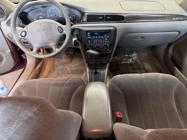 Chevrolet Malibu  2002