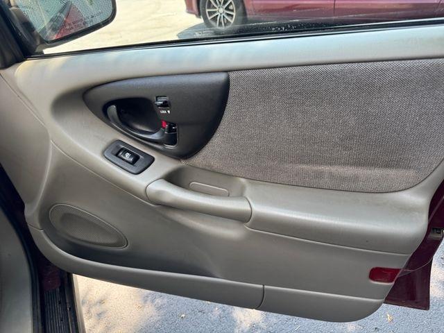 Chevrolet Malibu  2002
