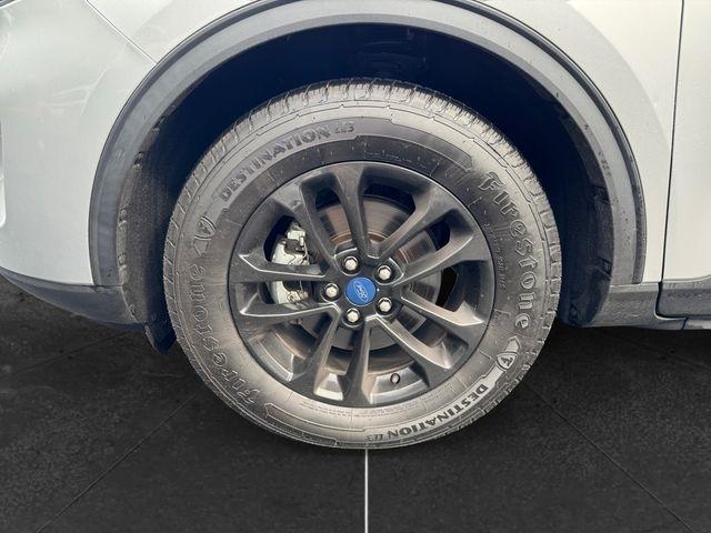 Ford Escape Hybrid  2020
