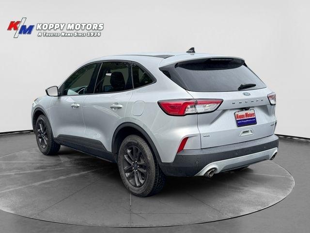 Ford Escape Hybrid  2020