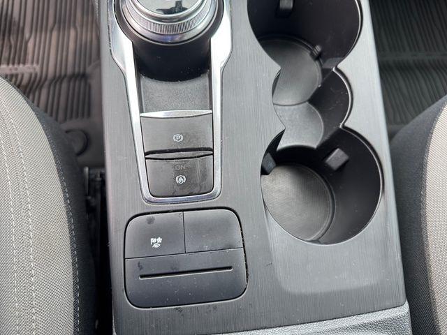 Ford Escape Hybrid  2020